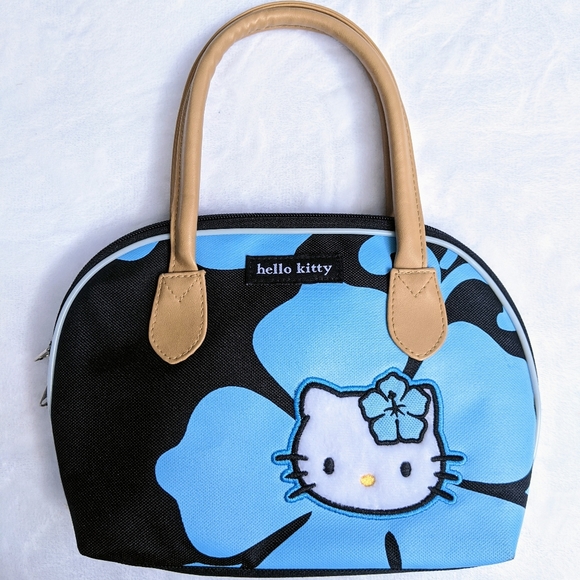 Blue hello kitty purse Clearance